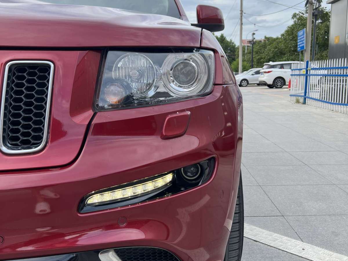 Jeep 大切諾基 SRT  2013款 6.4L SRT8圖片