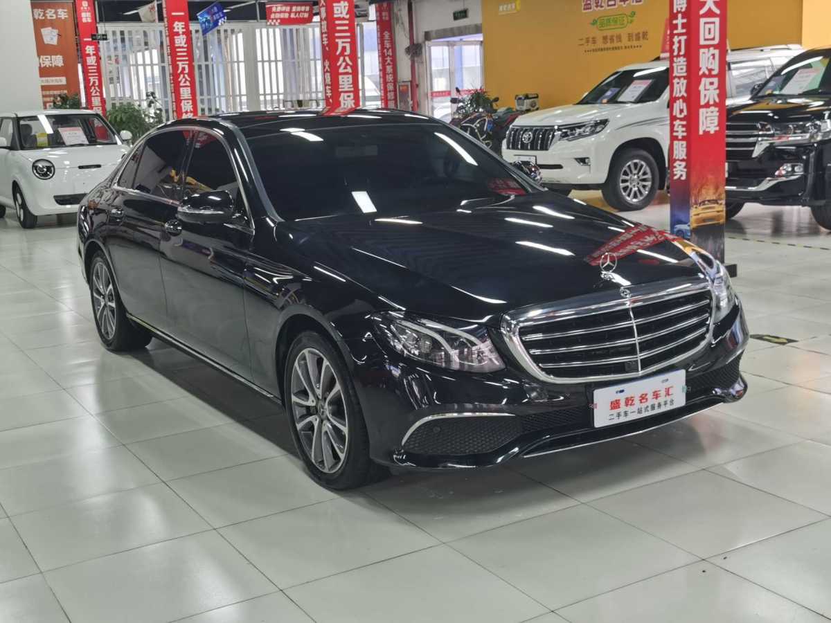 奔馳 奔馳E級(jí)  2019款 改款 E 300 L 豪華型圖片