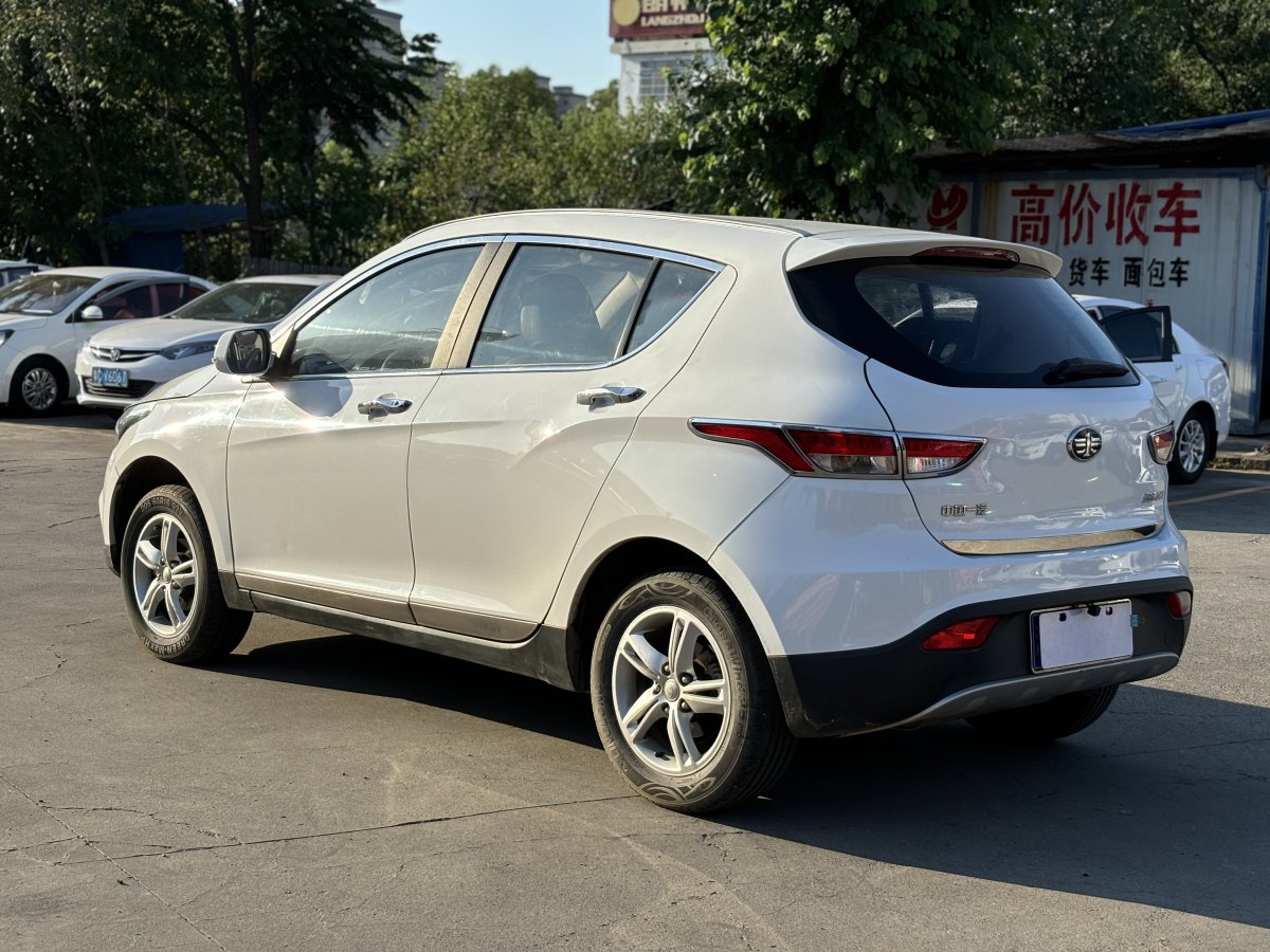 一汽 駿派  2015款 D60 1.5L 手動技術(shù)型圖片