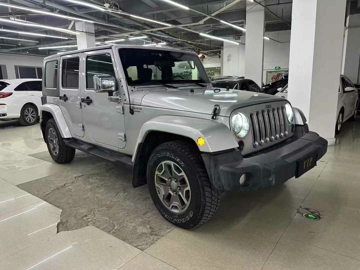 Jeep 牧馬人  2011款 3.8L Rubicon 兩門版圖片