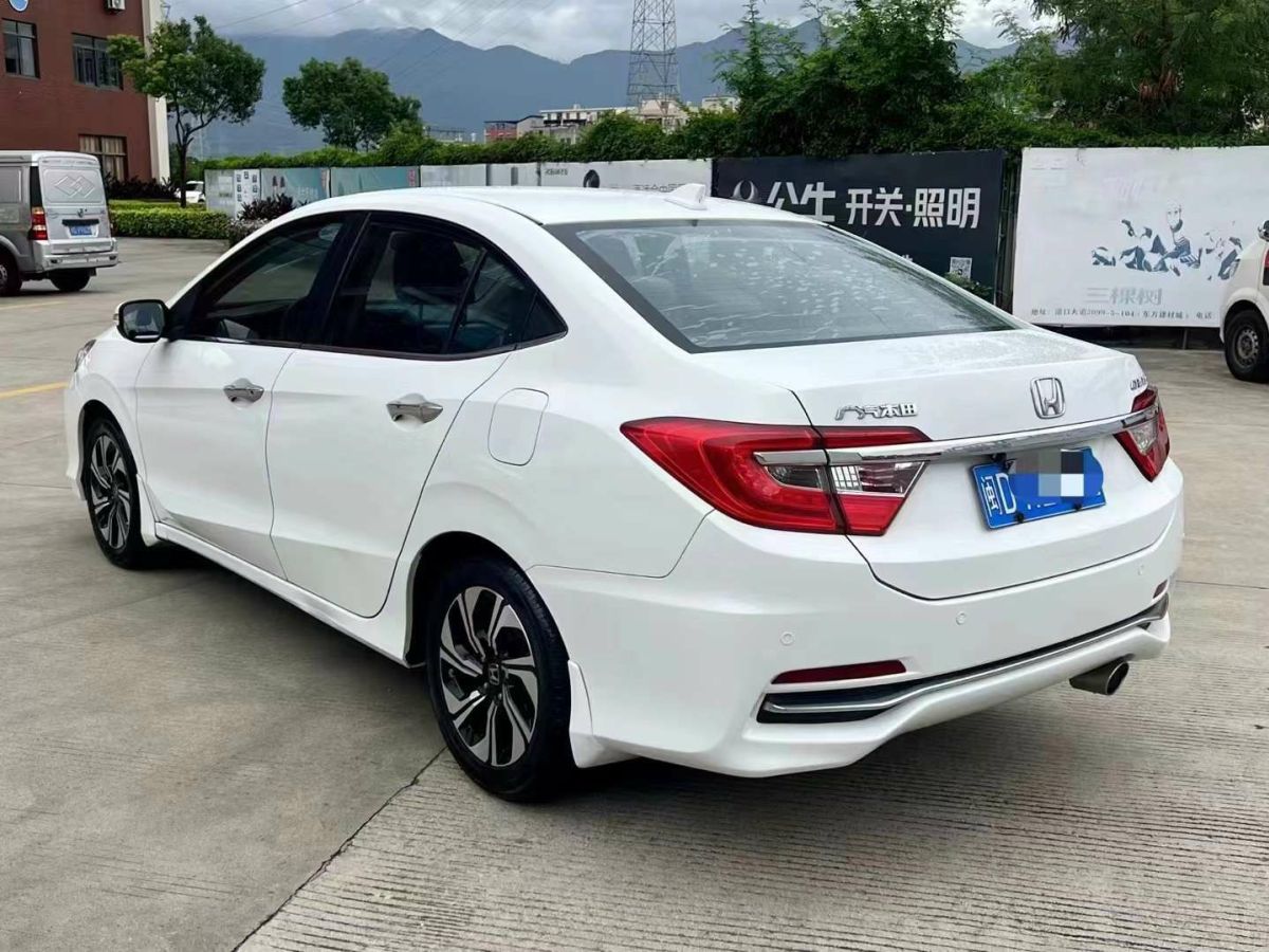 本田 凌派  2017款 1.8L CVT舒适特装版图片