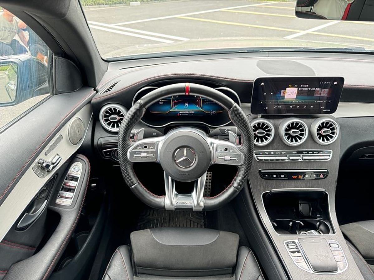 奔驰 奔驰GLC轿跑 AMG  2020款 AMG GLC 43 4MATIC 轿跑SUV图片