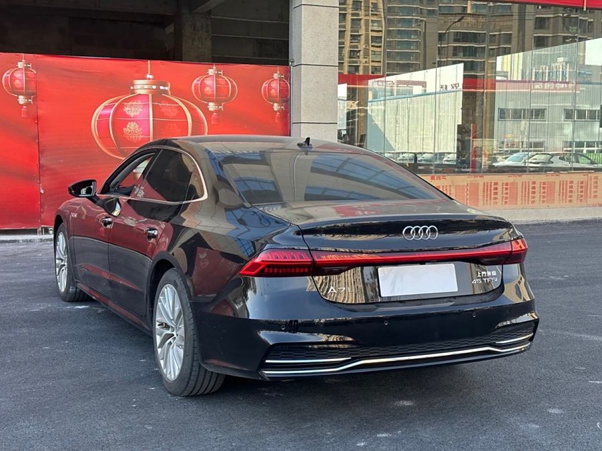 奧迪 奧迪A7L  2024款 45TFSI S-line 筑夢型 流晶套裝圖片