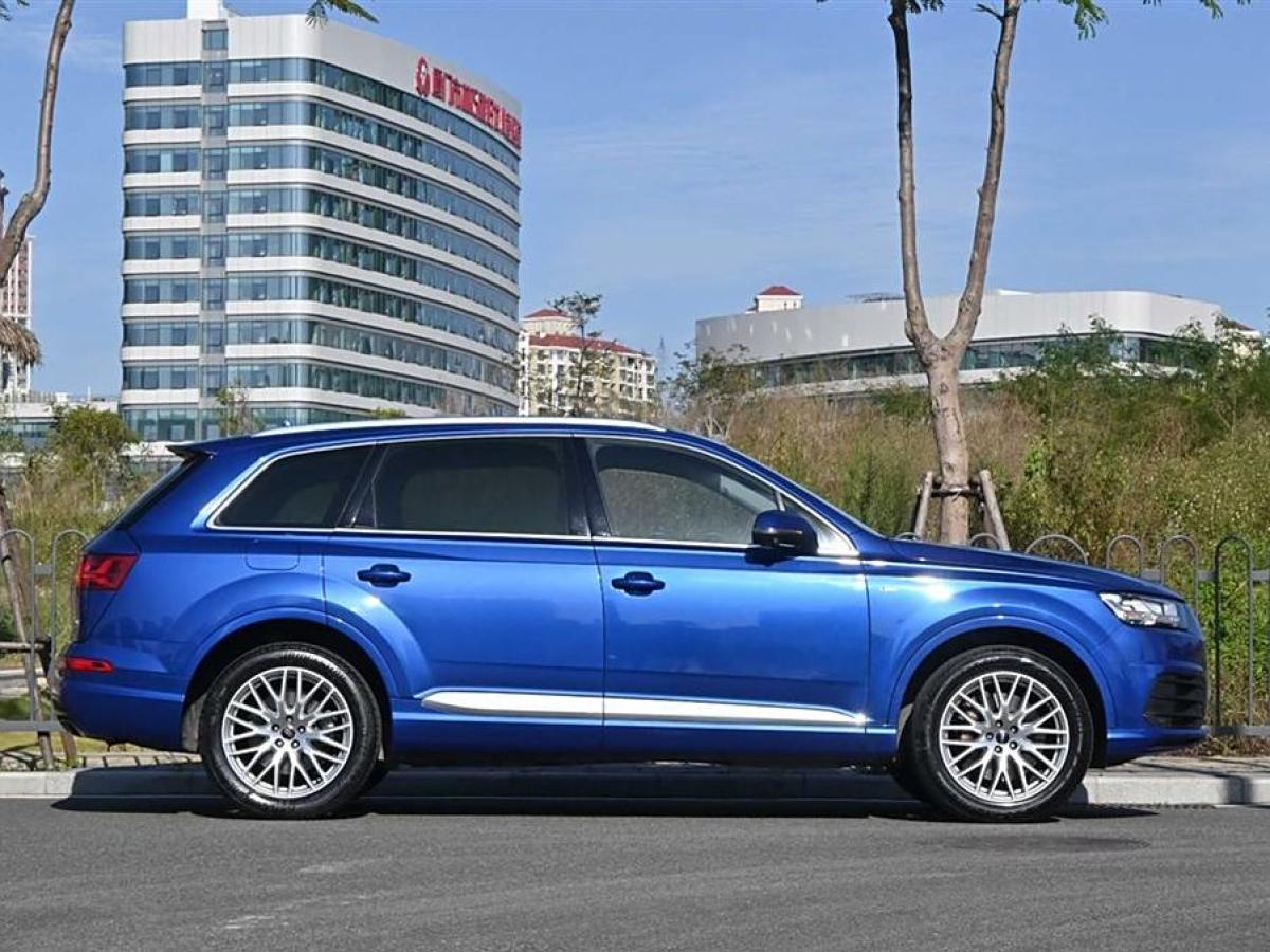 奧迪 奧迪Q7  2016款 45 TFSI S line運(yùn)動(dòng)型圖片