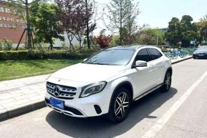 奔馳GLA 奔馳 GLA 200 動感型
