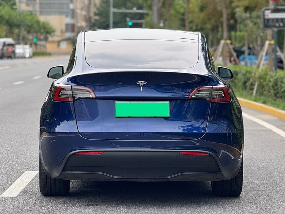 特斯拉 Model 3  2023款 煥新版 后輪驅(qū)動(dòng)圖片