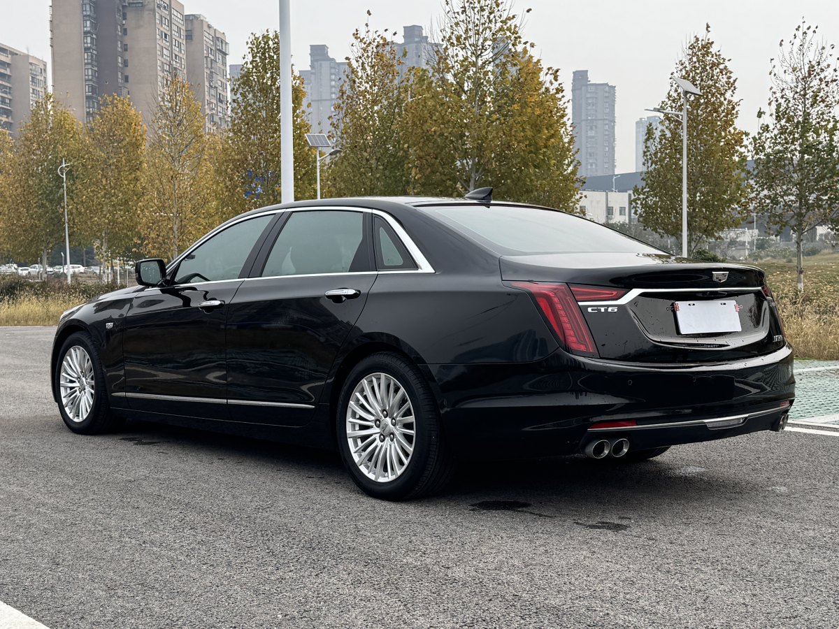 凱迪拉克 CT6  2023款 28T 豪華型圖片