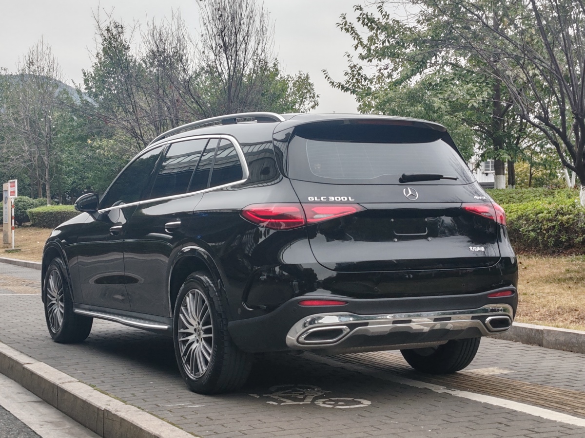 奔馳 奔馳GLC  2018款 改款 GLC 300 4MATIC 動感型圖片