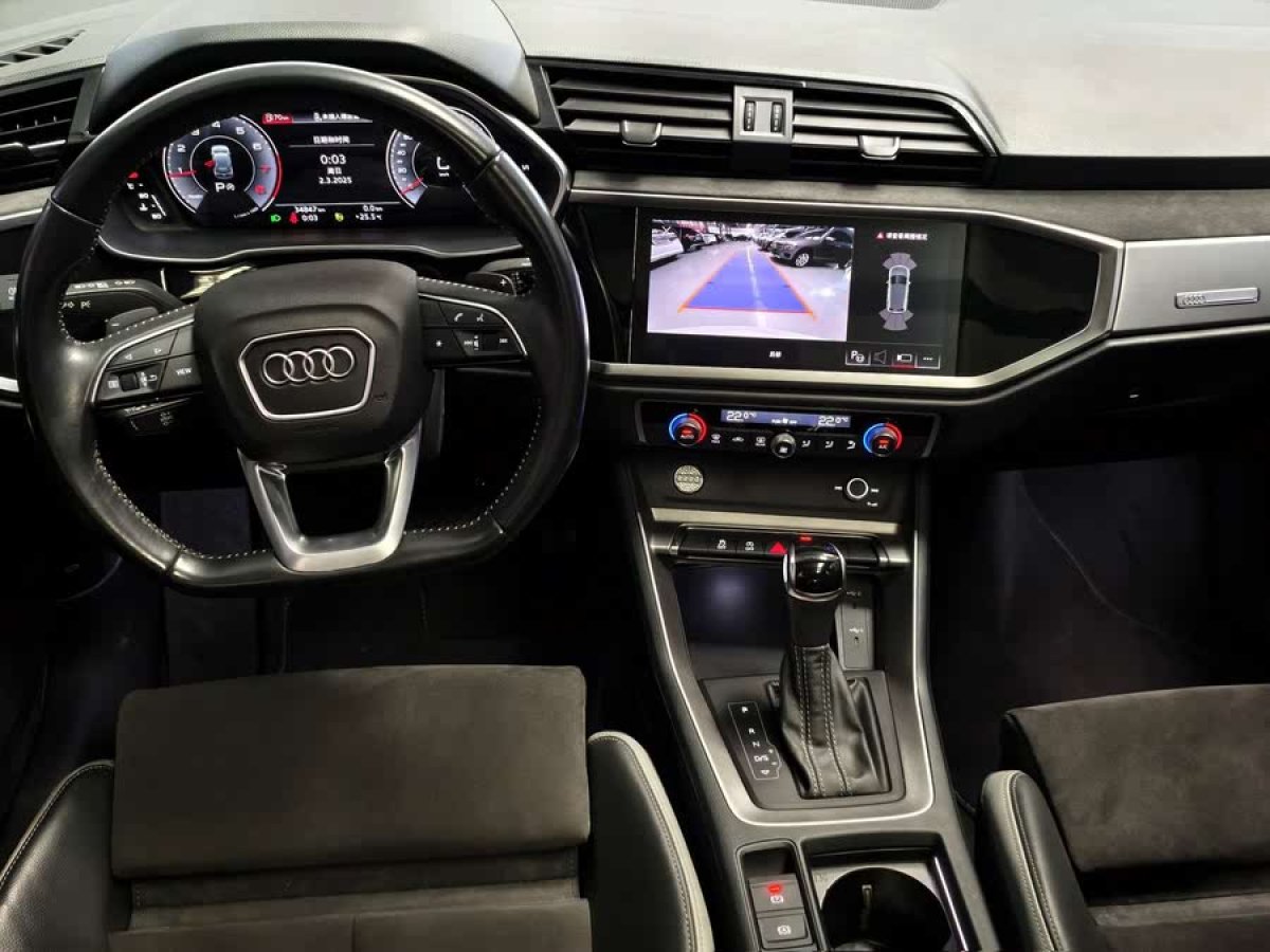 奧迪 奧迪Q3  2022款 35 TFSI 時尚動感型圖片