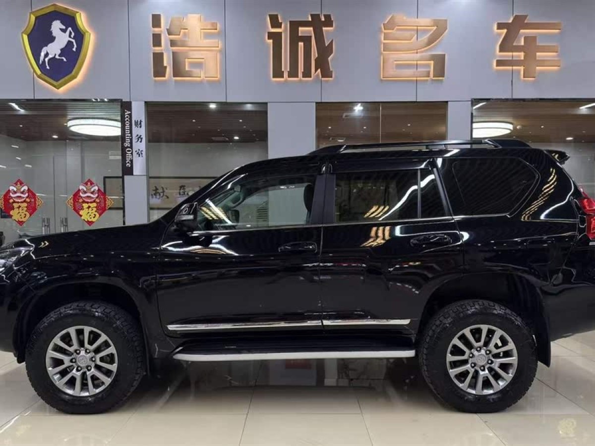 豐田 普拉多  2018款 3.5L 自動(dòng)TX-L后掛備胎圖片