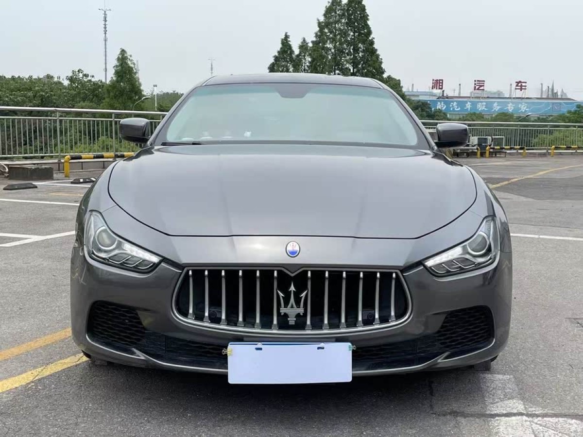 瑪莎拉蒂 Ghibli  2014款 3.0T 標(biāo)準(zhǔn)版圖片