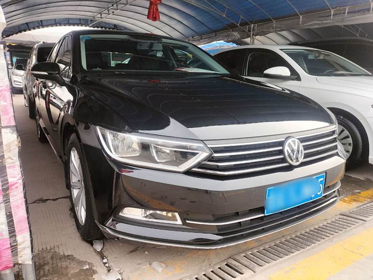 大眾 邁騰  2018款 330TSI DSG 領(lǐng)先型圖片