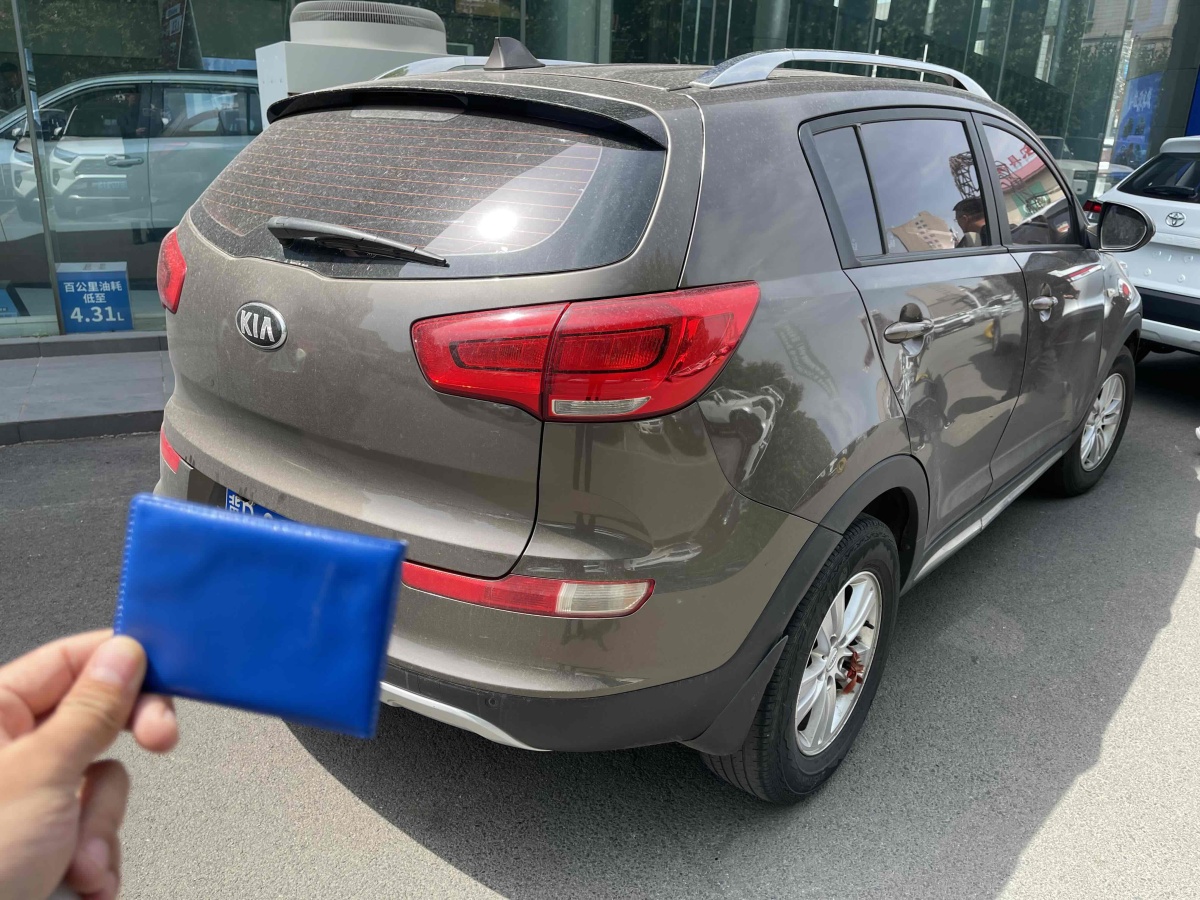 起亞 智跑  2015款 2.0L 自動兩驅(qū)版GL圖片