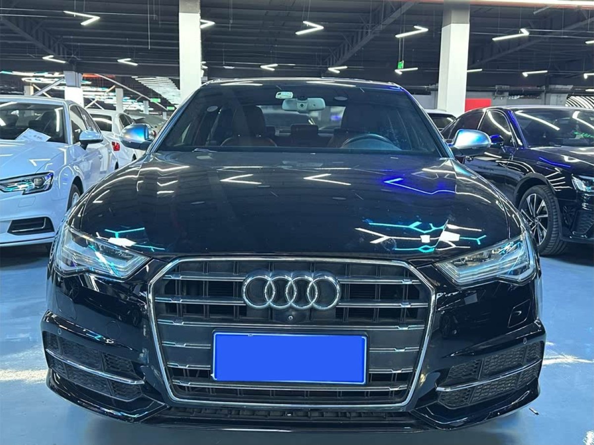 奧迪 奧迪Q3  2018款 30周年年型 30 TFSI 風(fēng)尚型圖片