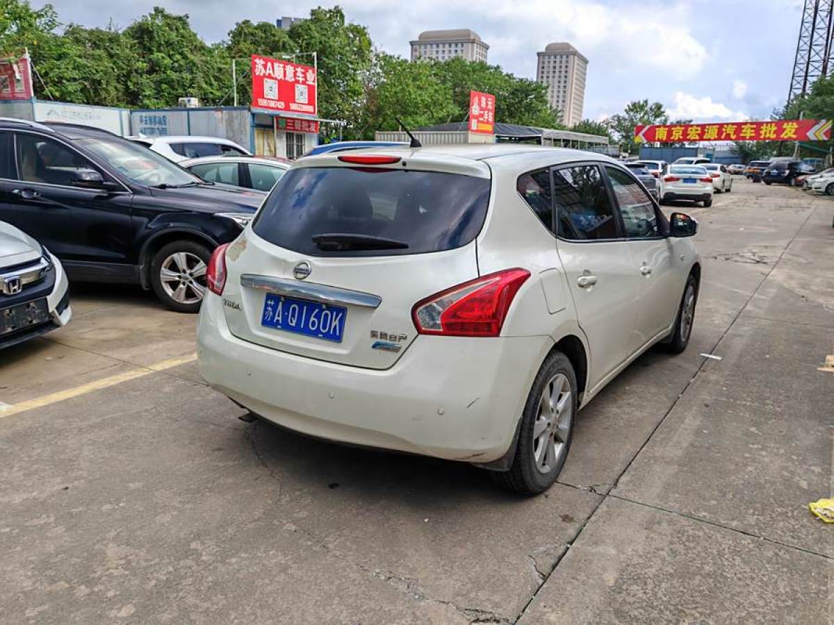 日產(chǎn) 騏達(dá)  2011款 1.6L CVT舒適型圖片