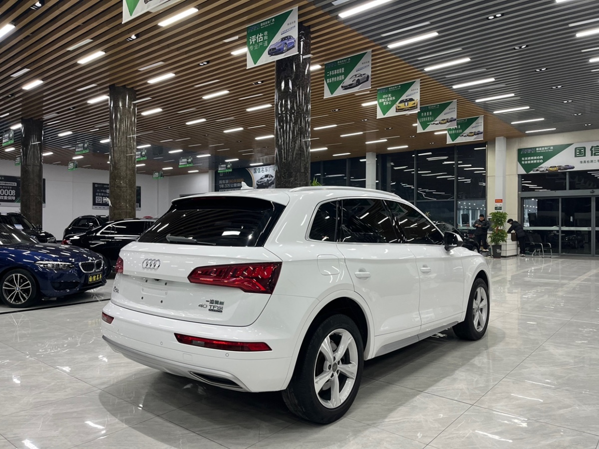 奧迪 奧迪Q5L  2018款 40 TFSI 榮享進(jìn)取型圖片