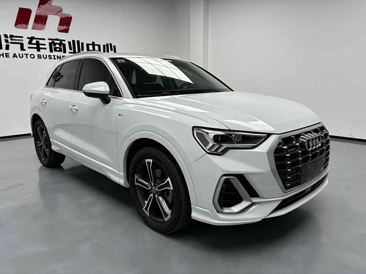 奧迪 奧迪Q3  2021款 45 TFSI quattro 時尚動感型圖片