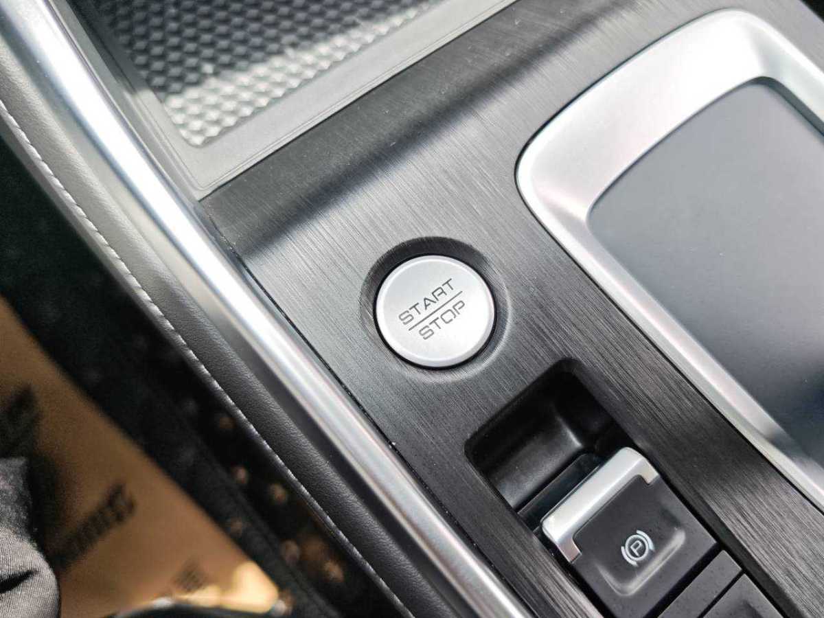 哈弗 H6  2021款 國潮版 1.5T 自動冠軍版圖片