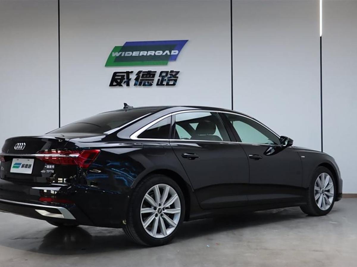 奧迪 奧迪A6L  2023款 改款 45 TFSI 臻選動感型圖片