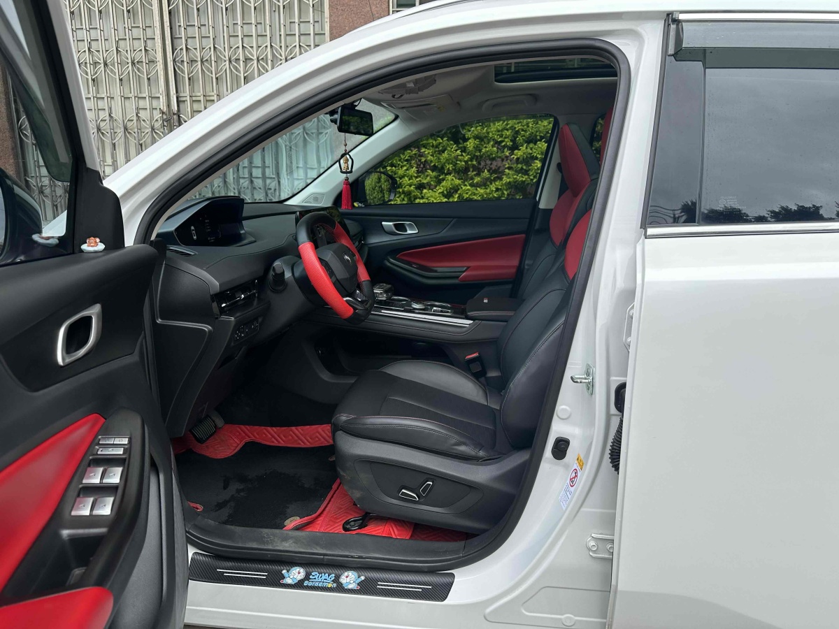 長(zhǎng)安 CS55 PLUS  2022款 第二代 1.5T DCT尊貴型圖片