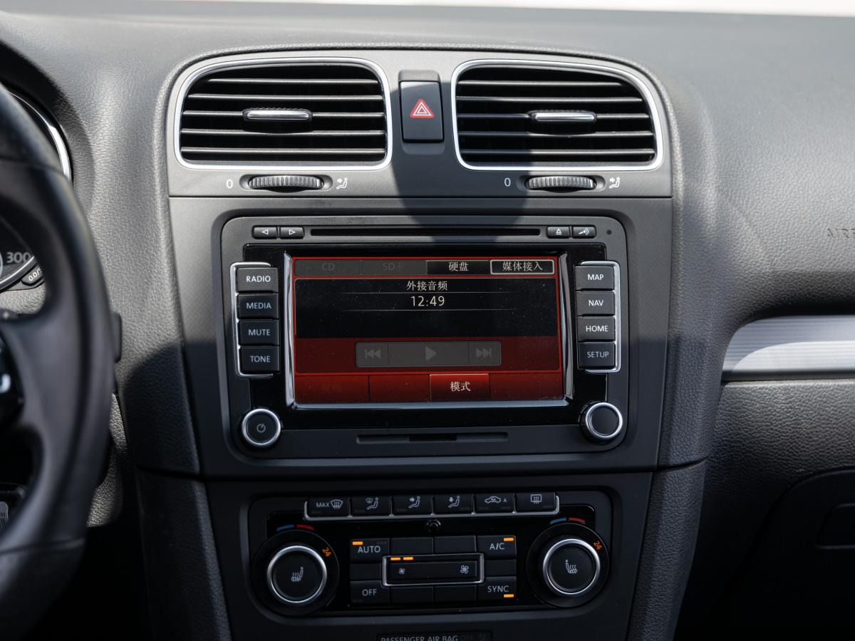 大眾 高爾夫  2011款 2.0TSI R圖片