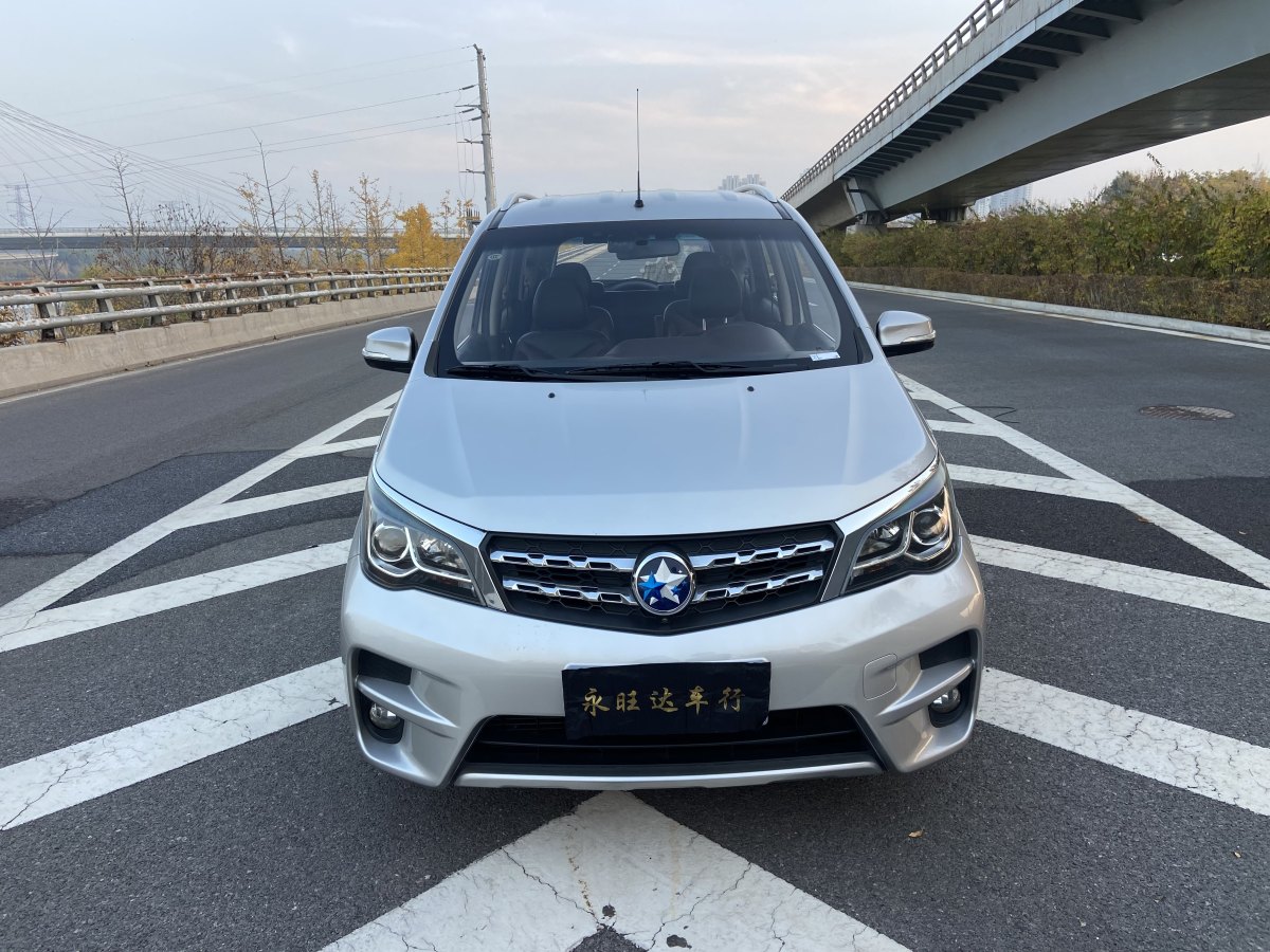 啟辰 M50V  2017款 1.6L XL CVT豪華版圖片