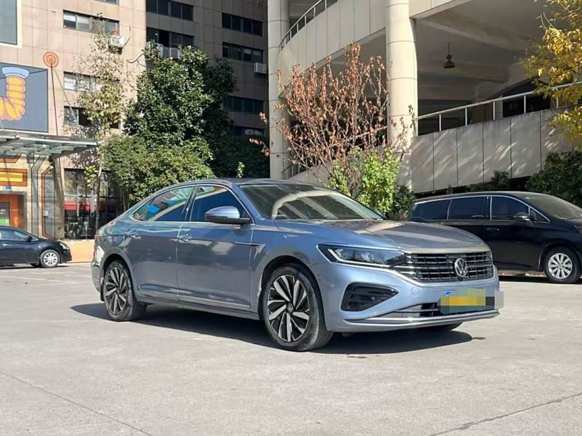 大眾 帕薩特  2022款 330TSI 豪華版圖片