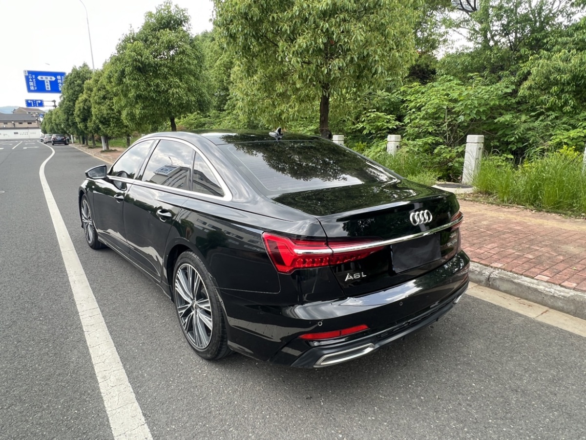 奧迪 奧迪A6L  2019款 55 TFSI quattro 尊享致雅型圖片
