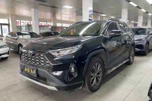 RAV4 豐田 榮放 2.0L CVT兩驅(qū)風(fēng)尚版