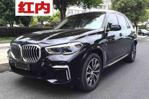 寶馬X5 寶馬 改款 xDrive 30Li 尊享型M運(yùn)動(dòng)套裝