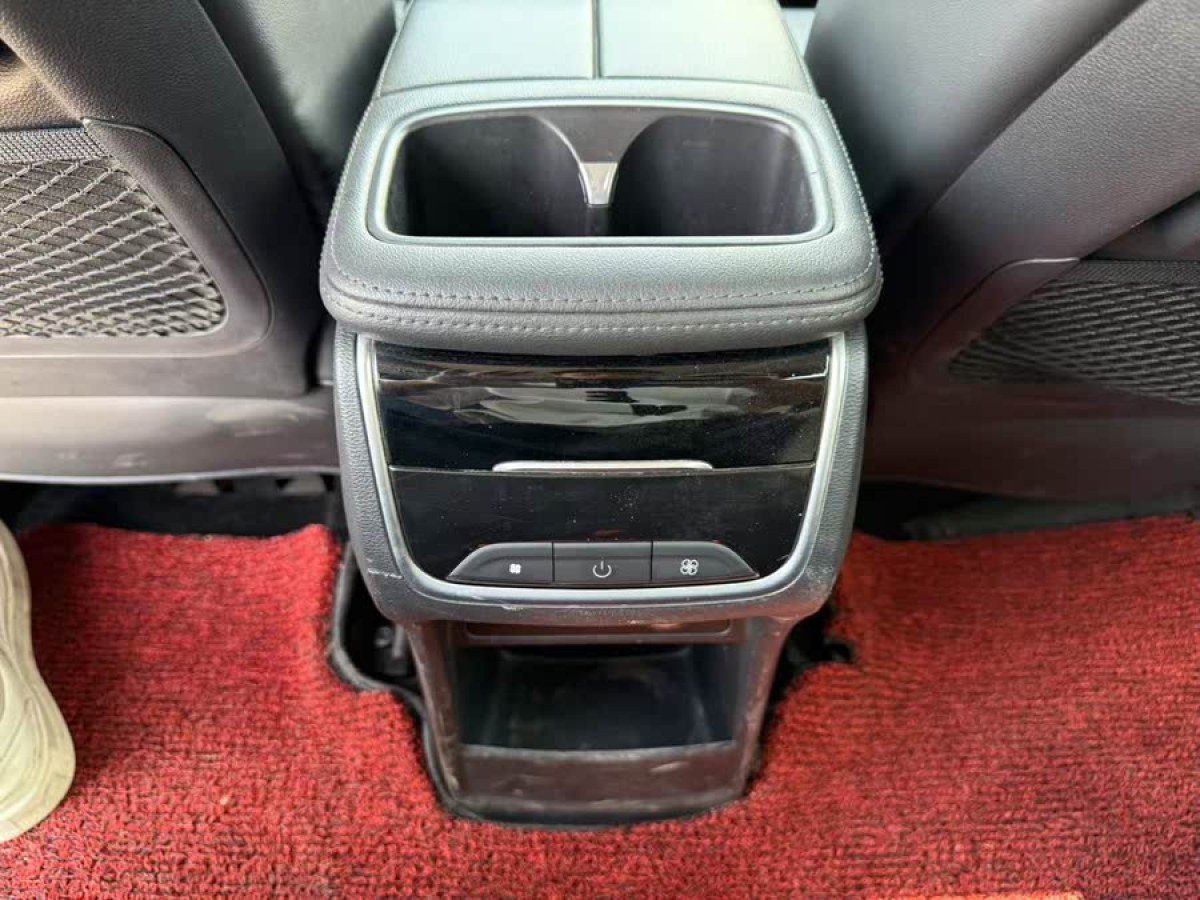 上汽大通 G50  2021款 PLUS 1.5T 自動護航版圖片