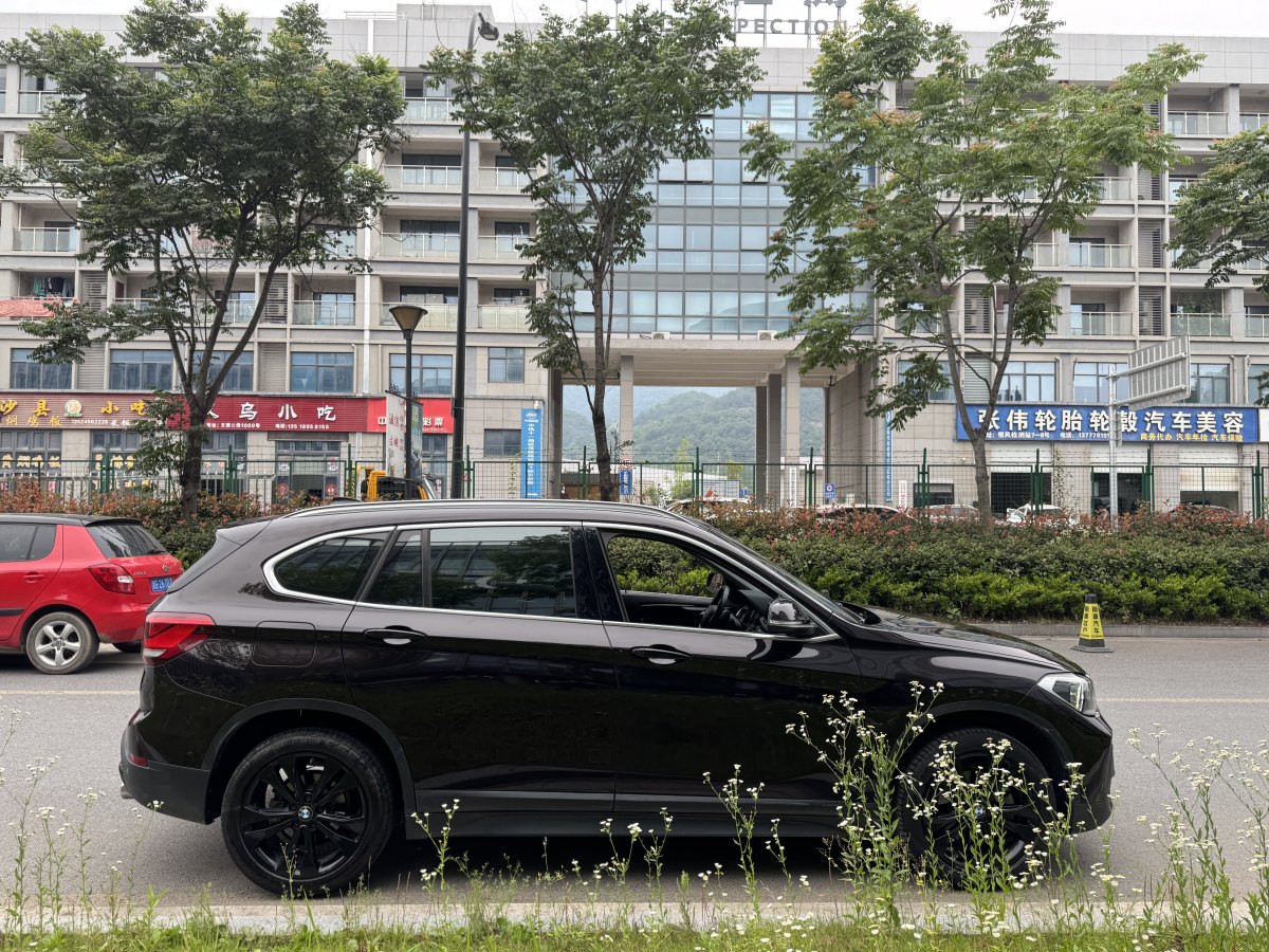 寶馬 寶馬X1  2020款 sDrive20Li 時尚型圖片