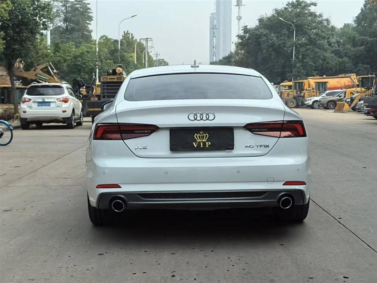 奧迪 奧迪A5  2017款 Sportback 40 TFSI 時(shí)尚型圖片