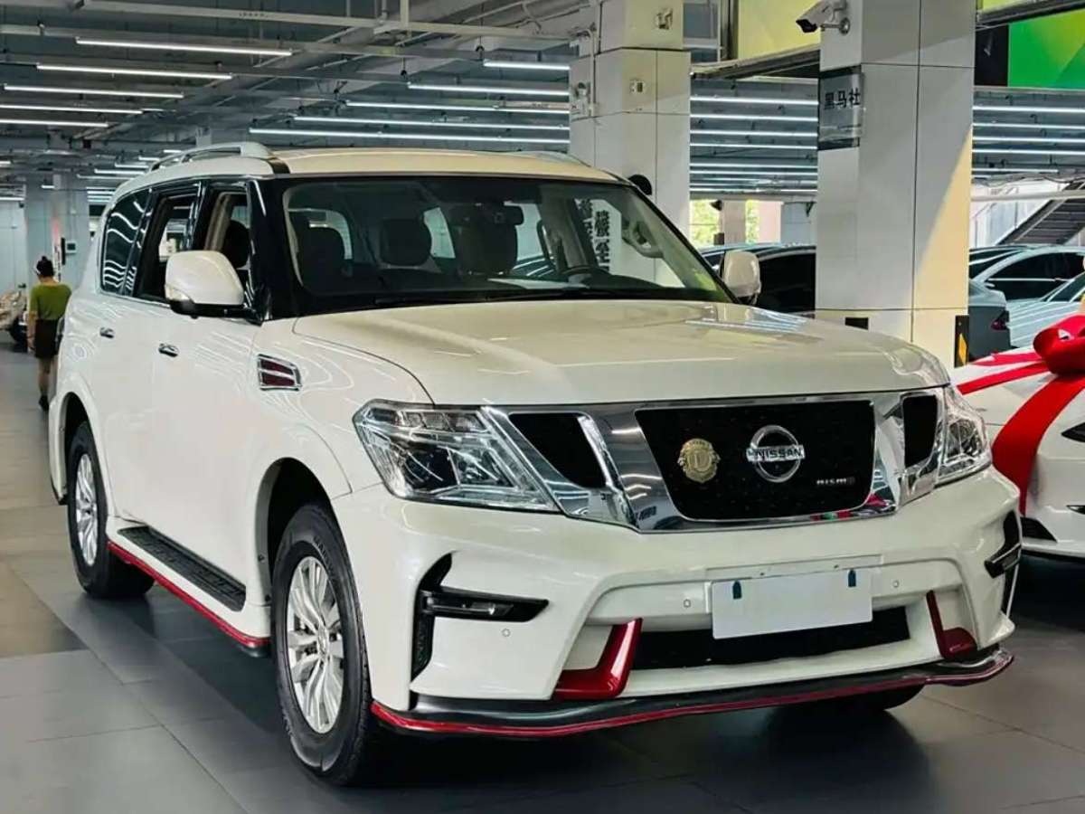 日產(chǎn) 途樂  2018款 4.0L 領(lǐng)英型圖片