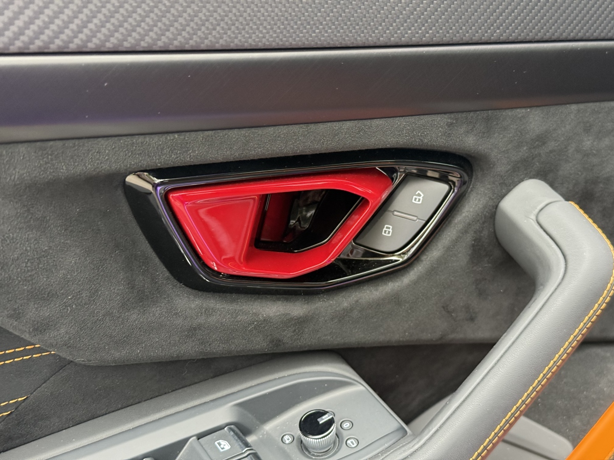 蘭博基尼 Urus  2023款 4.0T V8 S圖片