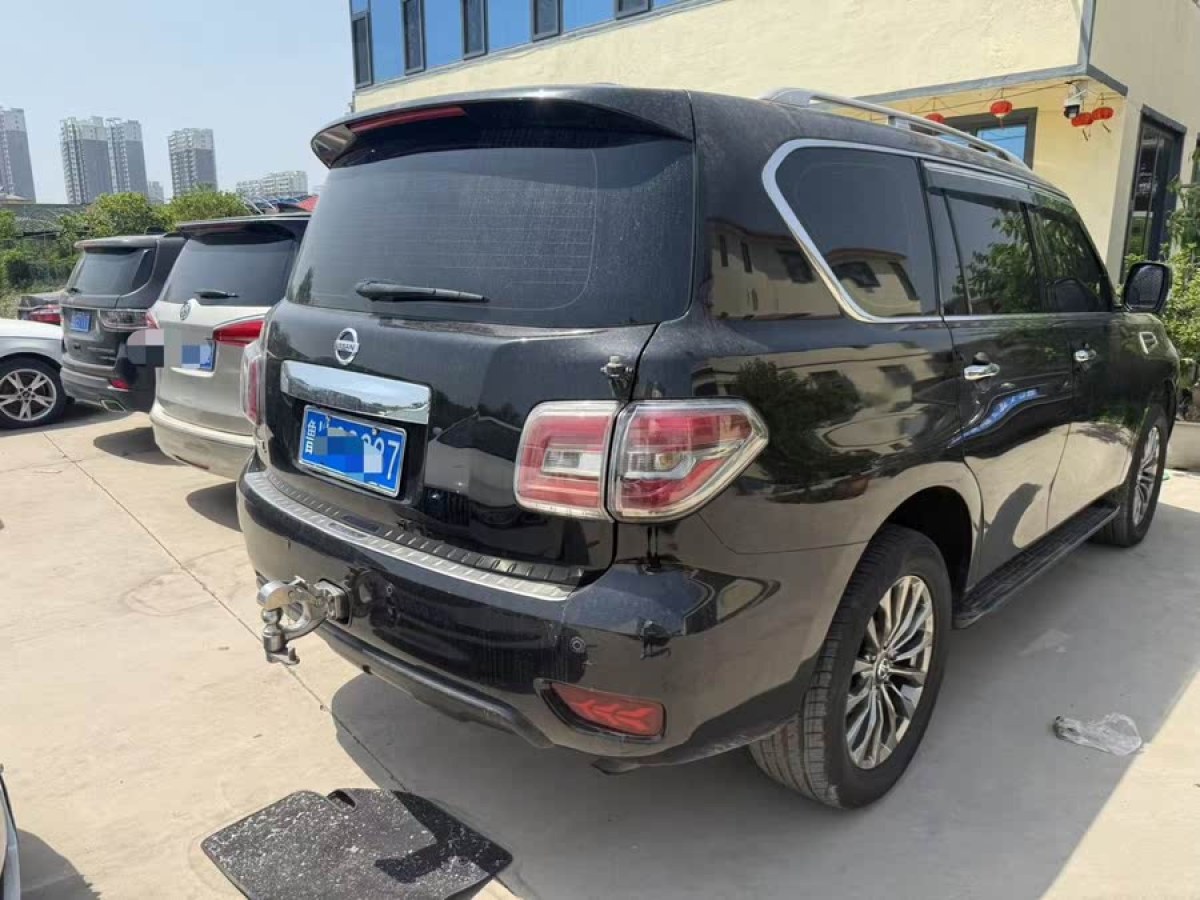 日產(chǎn) 途樂  2018款 4.0L 領(lǐng)英型圖片