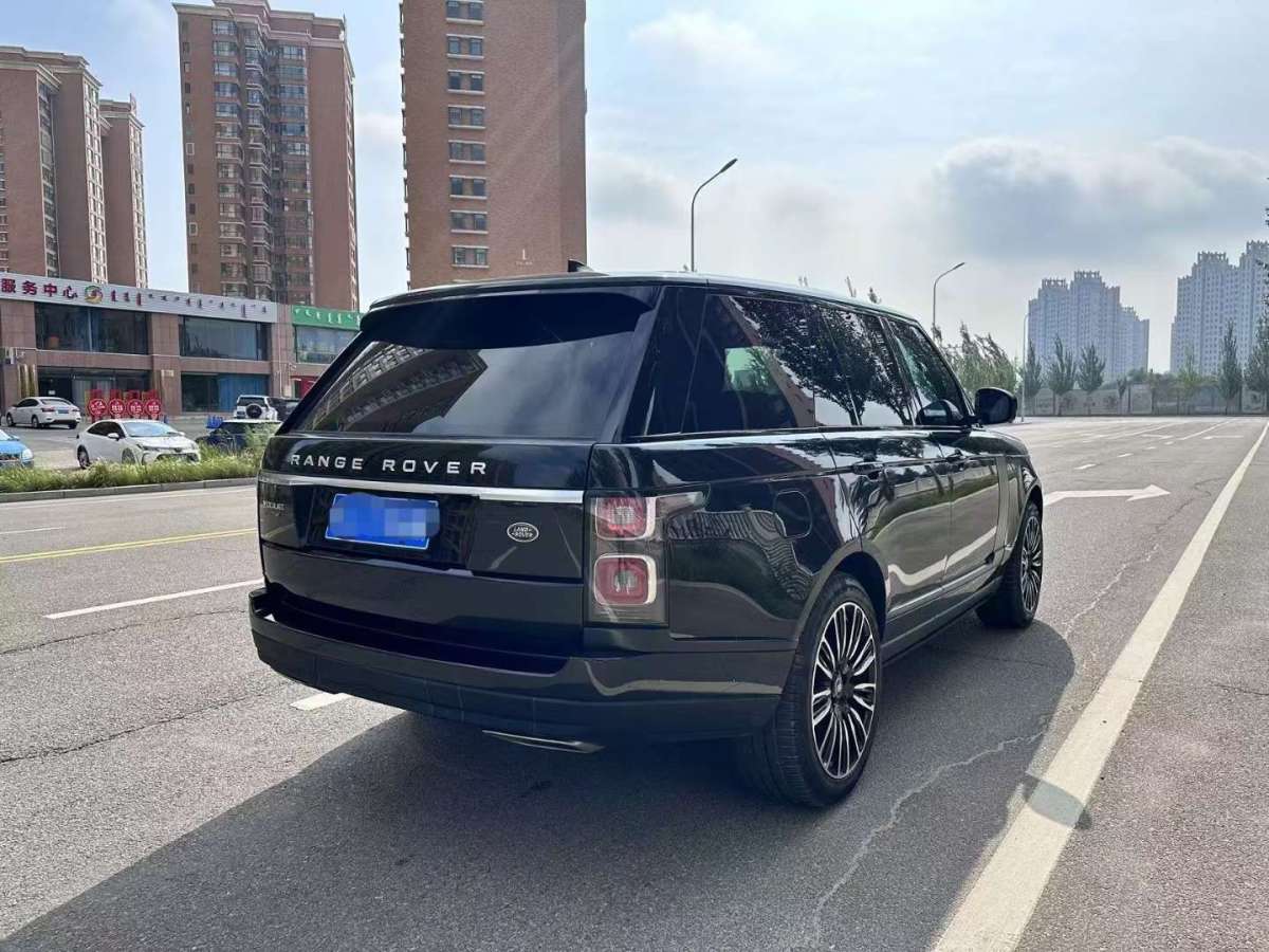 路虎 揽胜  2020款 3.0 L6 传世版图片