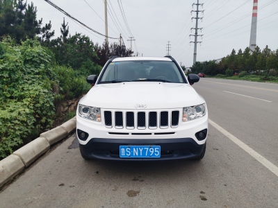 指南者(进口)图片 jeep 2.4l 四驱豪华版