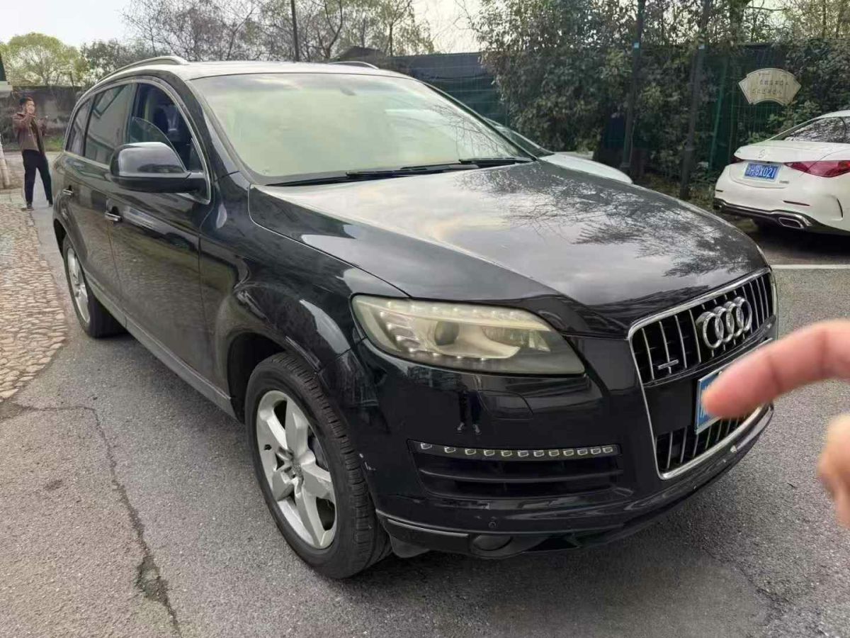 2012年1月奧迪 奧迪Q7  2012款 Q7 3.0TFSI 豪華型 245kw