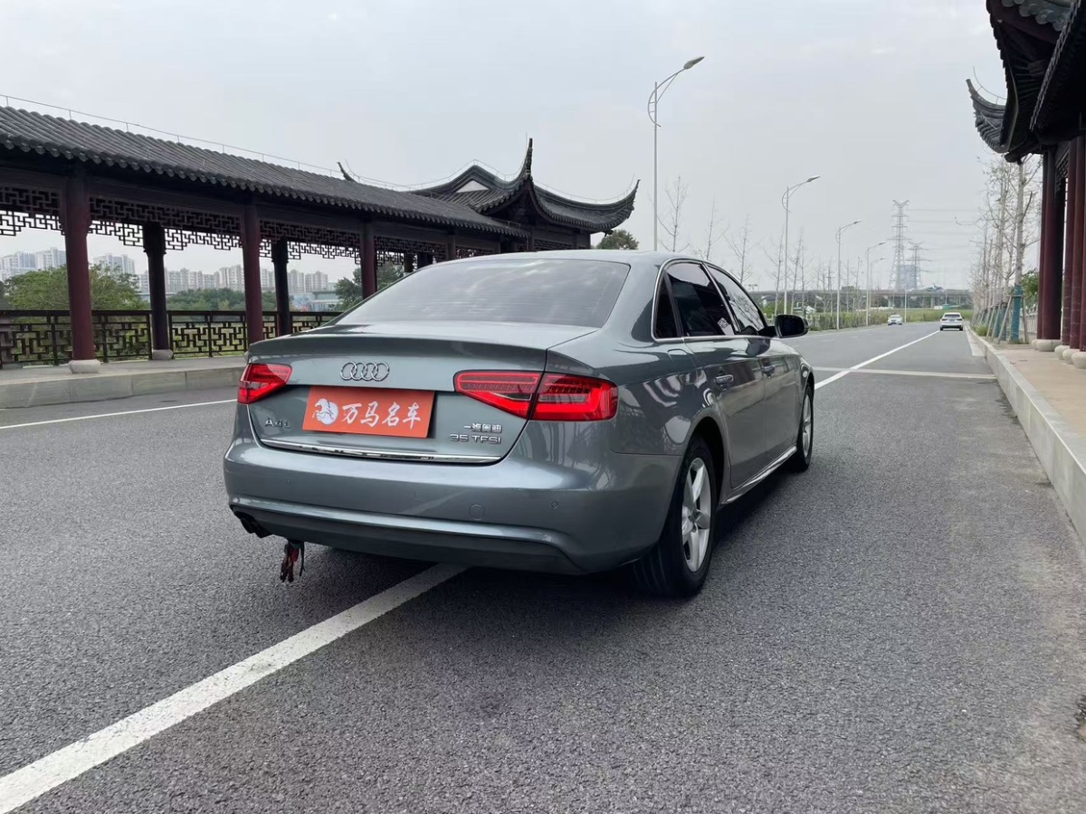 奥迪 奥迪A4L  2013款 35 TFSI 自动舒适型图片