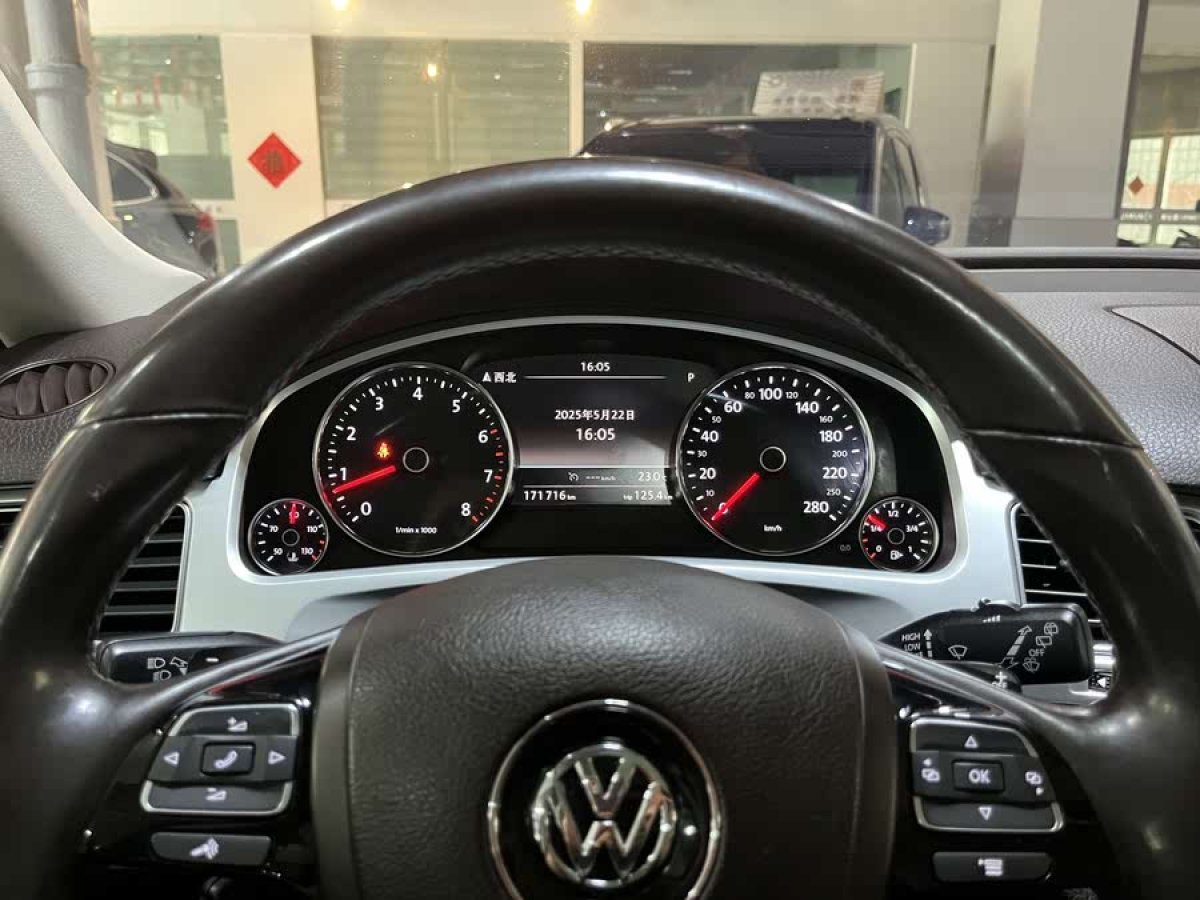 大眾 途銳  2016款 3.0TSI 高配型圖片