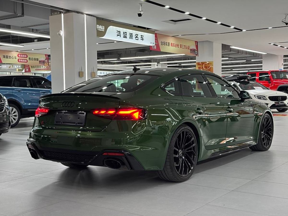 2022年8月奧迪 奧迪RS 5  2021款 RS5 Sportback 黑曜版